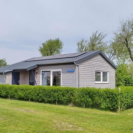 Het Dobbertje, Charmant Houten Huisje Sint Maartensvlotbrug Eksteriør billede