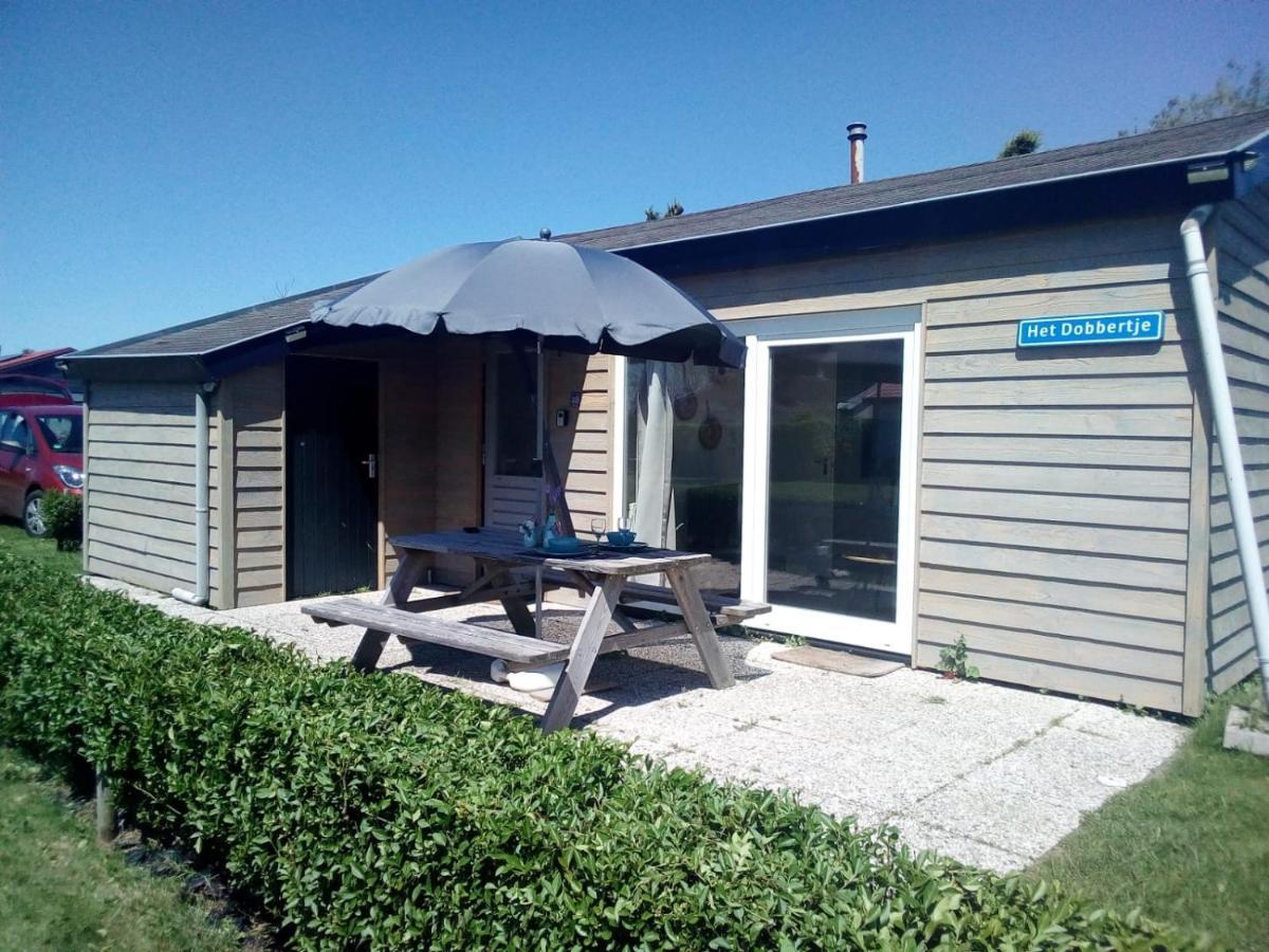 Het Dobbertje, Charmant Houten Huisje Sint Maartensvlotbrug Eksteriør billede