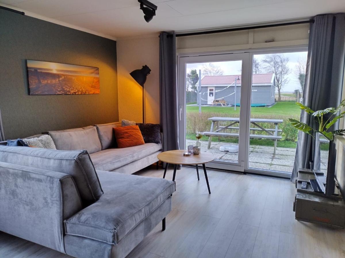 Het Dobbertje, Charmant Houten Huisje Sint Maartensvlotbrug Eksteriør billede