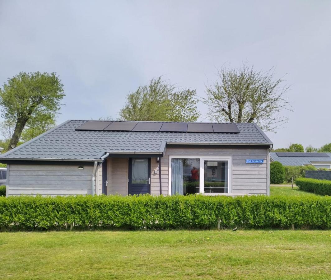 Het Dobbertje, Charmant Houten Huisje Sint Maartensvlotbrug Eksteriør billede